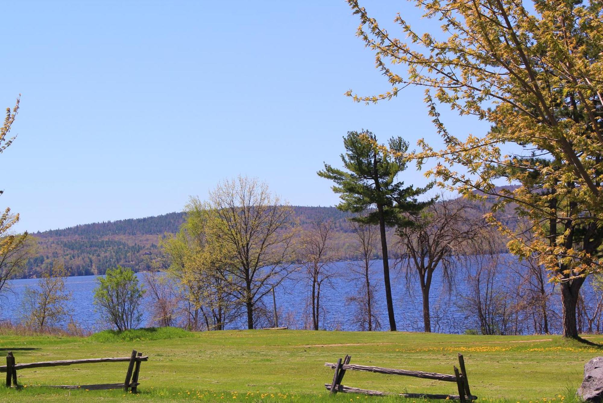 Highlands Four Season Resort Calabogie Dış mekan fotoğraf