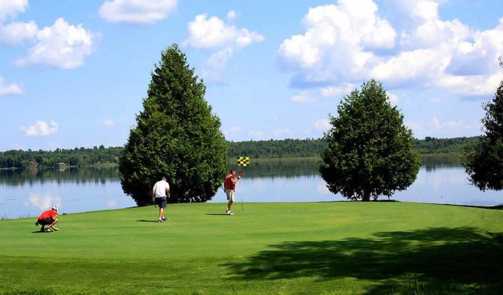 Highlands Four Season Resort Calabogie Dış mekan fotoğraf